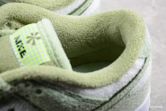 Honeydew Pack Nike SE Low Dunk DQ7579-300 Fleece 0201